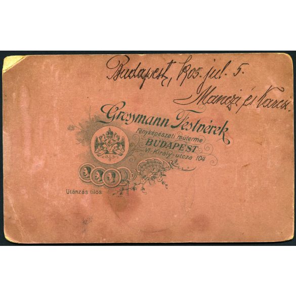 Grossmann Testvérek műterme, gyerekek magyar zászlóval, magyaros ruha, népviselet, monarchia, 1905, 1900-as évek, Eredeti, hátulján feliratozott kabinetfotó, alsó sarka sérült. 