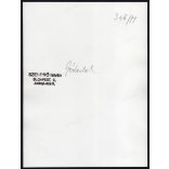 Nagyobb méret, Szendrő István fotóművészeti alkotása, ifjú pár, géderlaki (Bács-Kiskun megye) népviseletben, szoknya, suba, 1930-as évek. 