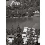 Tusnádfürdő látképe, Tusnádfürdő, Hargita megye, Erdély, látkép, Horthy-korszak, Csukás-tó, helytörténet. 1940-es évek, Eredeti fotó, papírkép.  