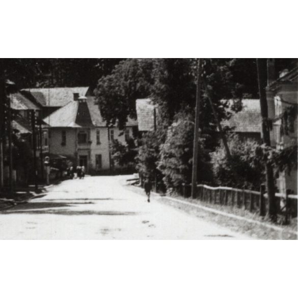 Tusnádfürdő utcái, Tusnádfürdő, Erdély, Hargita megye utcakép, Horthy-korszak, helytörténet. 1940-es évek, Eredeti fotó, papírkép.  