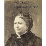 Gondy és Egey műterem, Debrecen, Vizi Zsuzsa, Hajdu Mihály huga, elegáns nő portréja, fejdísz, monarchia, helytörténet, 1870-es évek, Eredeti feliratozott, nevesített kabinetfotó, felülete foltos. 
