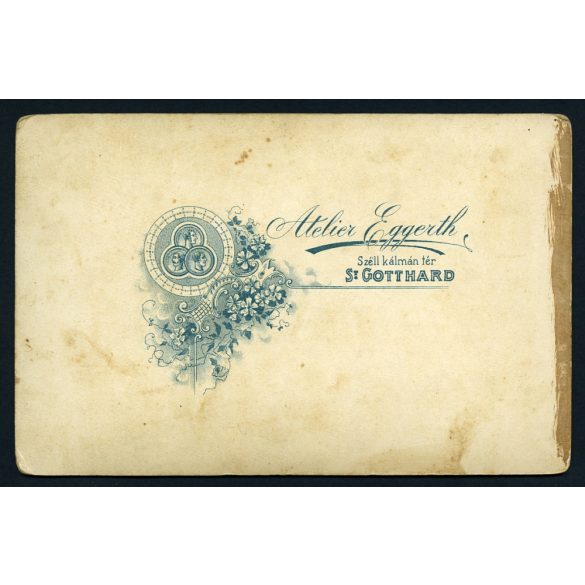 Atelier Eggerth, St. Gotthard (Szentgotthárd), anya lányaival,  monarchia, helytörténet, Vas megye, 1880-es évek, Eredeti kabinetfotó, felületén kopásnyom.  