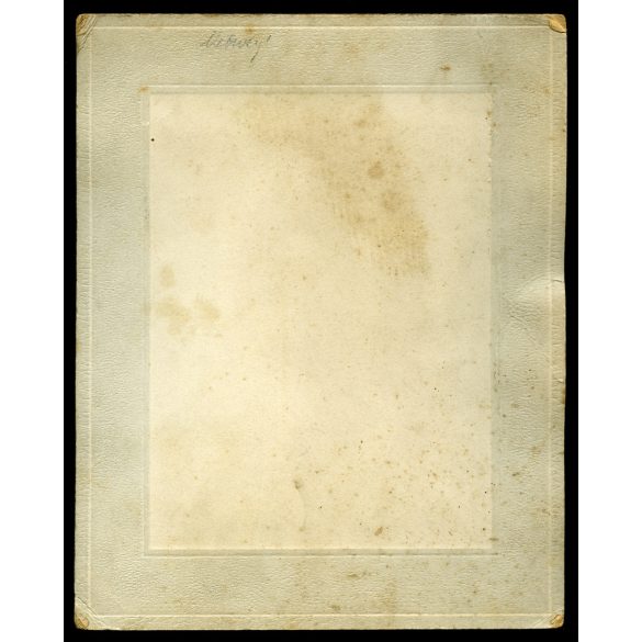 Nagyobb méret, úri társaság, férfiak különös egyenruhában, tollas sapkában, monarchia, 1900-as évek, Eredeti  kabinetfotó, kartonra ragasztott fotó, felül a karton törött..  