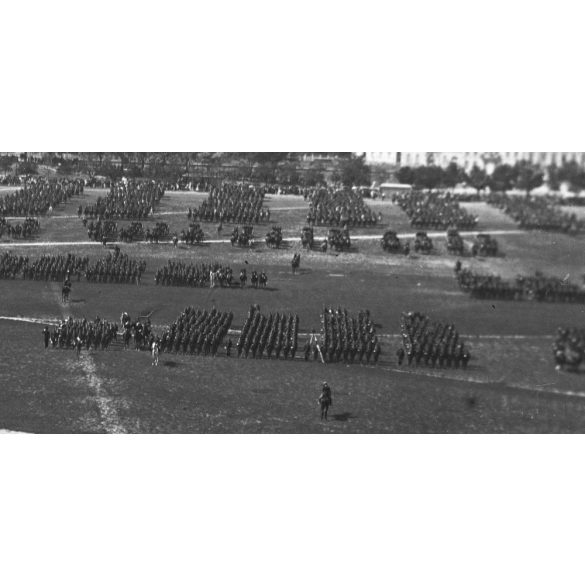 Katonai szemle a Vérmezőn, Budapest, I. kerület, Déli pályaudvar, Alkotás út, János kórház, Sas-hegy, helytörténet, egyenruha, katona, 1900-as évek eleje,  Eredeti nagyméretű fotó negatív, üvegnegatív
