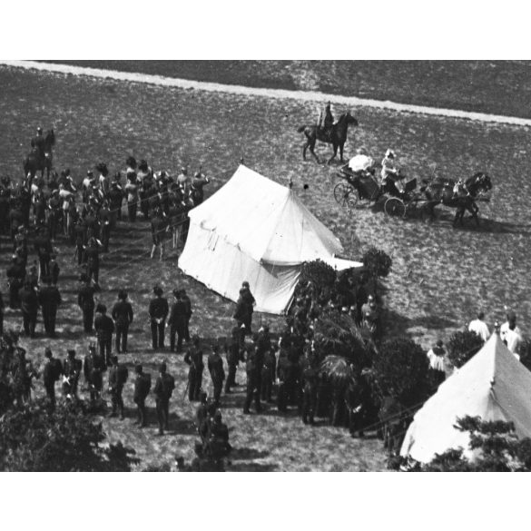 Katonai szemle a Vérmezőn, Budapest, I. kerület, Déli pályaudvar, Alkotás út, János kórház, Sas-hegy, helytörténet, egyenruha, katona, 1900-as évek eleje,  Eredeti nagyméretű fotó negatív, üvegnegatív