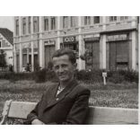 Városnézés, Gyergyószentmiklós, Erdély, utcakép, Horthy-korszak, feliratok, táblák, helytörténet. 1940-es évek, Eredeti fotó, papírkép. 