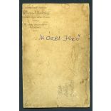 Csonka (?) műterem, Marosvásárhely, Erdély, Mózes Jenő portréja, bajusz, óralánc, monarchia, helytörténet, 1900-as évek, Eredeti  körbevágott kabinetfotó.  