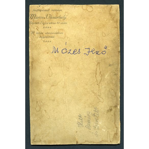 Csonka (?) műterem, Marosvásárhely, Erdély, Mózes Jenő portréja, bajusz, óralánc, monarchia, helytörténet, 1900-as évek, Eredeti  körbevágott kabinetfotó.  