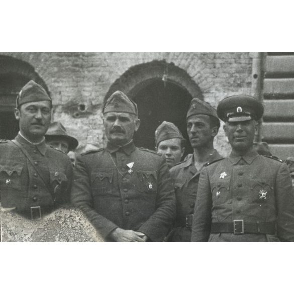 Nagyobb méret, bolgár megszálló katonák parancsnoka, Nagykanizsa, Vladimir Sztojcsev tábornok, az I. Bolgár Hadsereg parancsnoka, 2. világháború,  Nagykanizsán, Horthy-korszak, 1945, 1940-es évek, hel