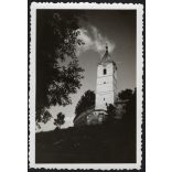 A csíkkarcfalvi Nagyboldogasszony vártemplom tornya, Erdély, Karcfalva, Hargita megye, Horthy-korszak, egyház, vallás, helytörténet, 1940-es évek, Eredeti fotó, papírkép.   