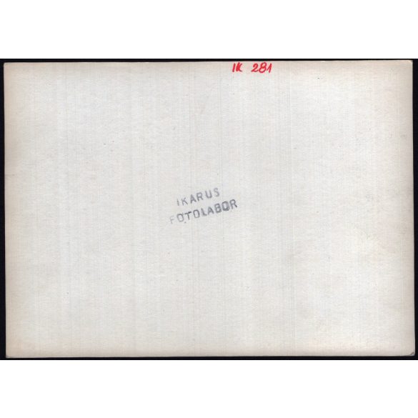 Nagyobb méret! Az Ikarus 281 típusú, afrikai exportra (Kenya-Uganda-Zambia-Tanzánia) készített gépjárműve, csuklós busz, tábla, jobb oldali kormány, közlekedés, közlekedéstörténet, 1970-es évek, 