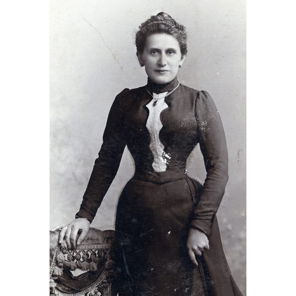 Nagyobb méret, Mártonfy műterem, Budapest, elegáns karcsú nő portréja, monarchia, 1900-as évek, Eredeti ritka kabinetfotó rossz állapotban, elején kopásnyom.