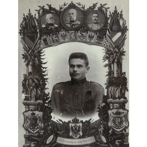 Zentner műterem, Bjelina (Brcka), Bosznia, magyar katona, tüzér portréja különös installációban, egyenruha, 1. világháború, Ferenc József, magyar címer, monarchia, 1910-es évek, Eredeti ritka kabinetf