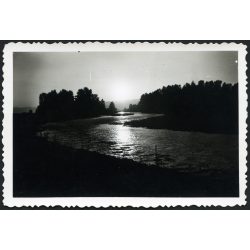   Napfelkelte, Marosvécs, Erdély, tájkép, Maros folyó, Horthy-korszak, helytörténet, 1940-es évek, Eredeti fotó, feliratozott papírkép.