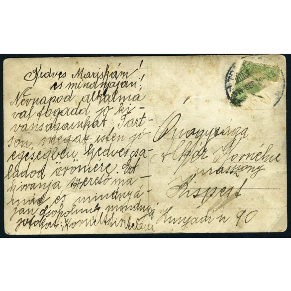 Ismeretlen fényképész egy bérház udvarán, csoportkép ünneplőben, kalap, gyöngysor,  monarchia, 1914, 1910-es évek, Eredeti nevekkel ellátott fotó, hátulján feliratozott papírkép Kispestre küldve.  