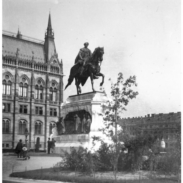 Andrássy Gyula lovas-szobra (Zala György munkája), Budapest, Kossuth tér, Országház, monarchia, helytörténet, 1900-as évek, Eredeti nagyméretű részletgazdag fotó negatív!
