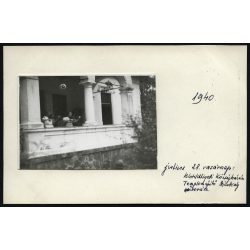   Vermes Mária művésznő hegedül, Klotildliget (Piliscsaba), Községháza, Templomépítő Bizottság műsora, Horthy-korszak, helytörténet, zene, művész, Pest megye, 1940, 1940-es évek, Eredeti fotó, feliratoz
