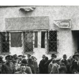 Tüdőgondozó átadási ünnepség, Heves, épület, egészségügy, kórház, kommunizmus, helytörténet, 1950-es évek. Eredeti fotó, Magyar Film Foto pecsétjével jelzett papírkép.