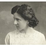 Scherling Antal műterme, Szatmár, Erdély,  elegáns fiatal nő portréja, gyönyörű ruha, monarchia, 1913, 1910-es évek, Eredeti CDV, hátulján feliratozott vizitkártya fotó.   