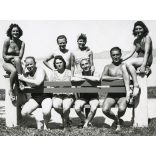 Fürdőzők a padon, Balaton, fürdőruha, Horthy-korszak, helytörténet, 1941., 1940-es évek, Eredeti fotó, papírkép.   