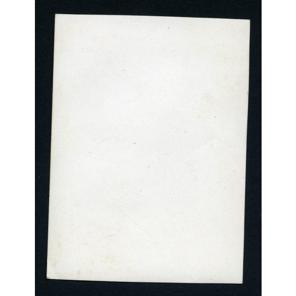 Parasztasszony kapával, háti táskával, burgonyával, mezőgazdaság, népviselet, Hont vármegye, Horthy-korszak, 1940-es évek, Eredeti fotó, papírkép.   méret megközelítőleg (centiméterben): 6 x 8 Használ