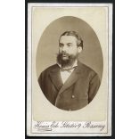 Kozics Ede műterme, Pozsony, Felvidék, elegáns szakállas férfi portréja, helytörténet, monarchia, 1870-es évek, Eredeti CDV, vizitkártya fotó. 