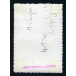 Határőr, katona egyenruhában, határőr épület „Hazádnak rendületlenül légy híve óh magyar!” felirattal. Drégelypalánk, helytörténet, Horthy-korszak, 1934, 1930-as évek, Eredeti jelzetlen fotó, papírkép