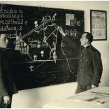 Tartalékos tiszt képző tanfolyam osztályterme, 2. világháború, Gimes, Felvidék, egyenruha, Horthy-korszak, 1940-es évek, Eredeti fotó, papírkép.