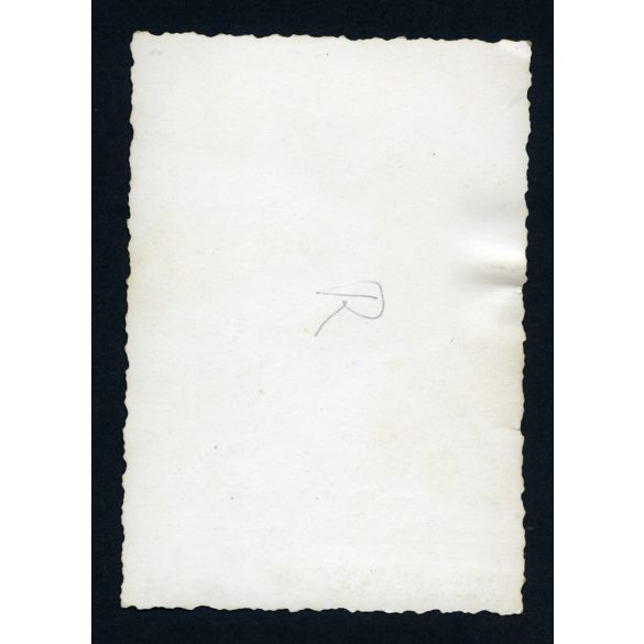 IFA Garant mentőautó mentőssel, Magyarország, egyenruha, jármű, közlekedés, teherautó, kommunizmus, 1950-es évek, Eredeti fotó, papírkép. 