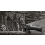 Fiatalok a fegyver mellett, Magyarország, Budapest, 1956-os forradalom, szabadságharc, fegyver (1938 mintájú tarack), táblák, feliratok, utcakép, helytörténet, 1956., 1950-es évek, Eredeti fotó