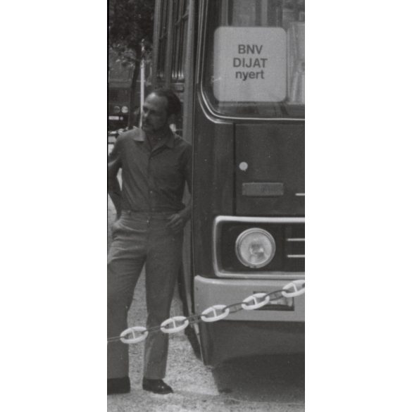 Nagyobb méret. Az Ikarus 280 T típusú trolibusza, autókiállítás, Magyarország, közlekedés, jármű, BNV díj, 76-os trolibusz,  