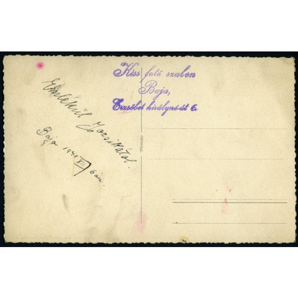 Kiss fotó szalon, Baja, kisfiú karddal, magyaros ruhában, huszár, mente, csizma, Horthy-korszak, helytörténet, Bács-Kiskun megye, 1941., 1940-es évek, Eredeti fotó, papírkép.   