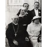 Nagyobb méret. Vitéz Tarnóy Oszkár tüzér őrnagy esküvője, Budapest, Macsi András fényképészeti műterme, esemény, egyházi személy, kitüntetések, Horthy-korszak, vallás, helytörténet, 