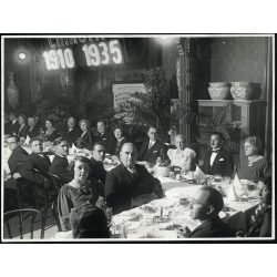  Nagyobb méret, Pannonia szálló télikertje, Budapest, Astoria, Wolf Emil gyárának (CHINOIN) jubileumi ünnepsége, Horthy-korszak, helytörténet, 1935, 1930-as évek, Eredeti pecséttel jelzett fotó, hátulj