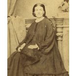 Schaffer és Réty műterem, Pest, elegáns hölgy portréja, monarchia, 1860-as évek, Eredeti CDV, korai vizitkártya fotó.  