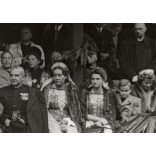 Nagyobb méret, Szatmárnémeti, Erdély, a Magyar Királyi Államvasutak Fiúnevelő Intézetének és Árvaházának megnyitója. A résztvevők között híres nemesek, politikusok és egyházi vezetők, 1941. 