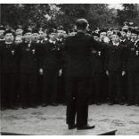 Nagyobb méret, Szatmárnémeti, Erdély,  kórus(?), karmesterrel, Horthy-korszak, 2. világháború, kitüntetések, helytörténet, 1941. szeptember 12., 1940-es évek,