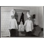 Gyerekek karácsonyi előadása, díszlet, templom, Horthy-korszak, egyház, vallás, helytörténet, 1930-as évek, Eredeti fotó, papírkép.   