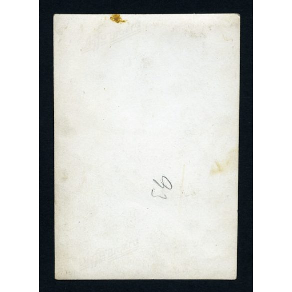 Hajdu Anna (jelmeztervező, grafikus, később Dr. Kovács Péter néprajzkutató felesége) esküvője napján, Tiszacsege, menyasszony, 1942, 1940-es évek, Hajdu-Bihar megye, Horthy-korszak, Eredeti fotó, papí