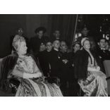 Nagyobb méret, Szatmárnémeti, Erdély, díszpáholy a Magyar Királyi Államvasutak Fiúnevelő Intézetének és Árvaházának felavatásán. A résztvevők között Horthy Istvánné (Edelsheim-Gyulai Ilona),