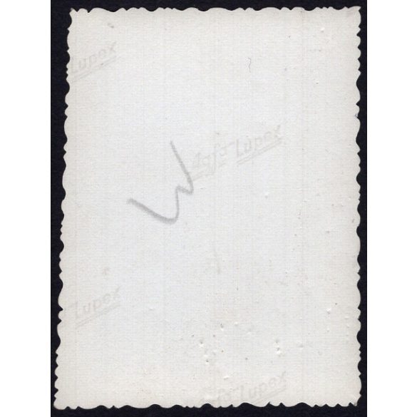 MÁV 375-ös sorozat, vasúti töltés, Magyarország, utcakép, Horthy-korszak, vasút, mozdony, gőzmozdony, jármű, közlekedés, közlekedéstörténet, helytörténet, 1930-s évek, Eredeti fotó, papírkép.  