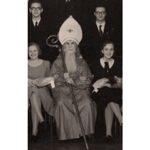 Nagyobb méret, karácsonyi ünnepség mikulással, Petris Brúnó tánciskolájában, Budapest, csoportkép, Horthy-korszak, ünnepség, iskola, diákok, helytörténet, 1930-as évek, 