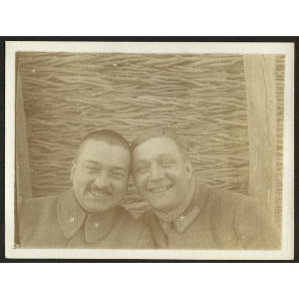 Magyar katonák a fronton, Dr. Horváth Zoltán és Dr. Szántó E. , egyenruha, 1. világháború, Horodenka, Ukrajna, 1910-es évek, Két darab eredeti, kartonra ragasztott fotó, papírkép. 