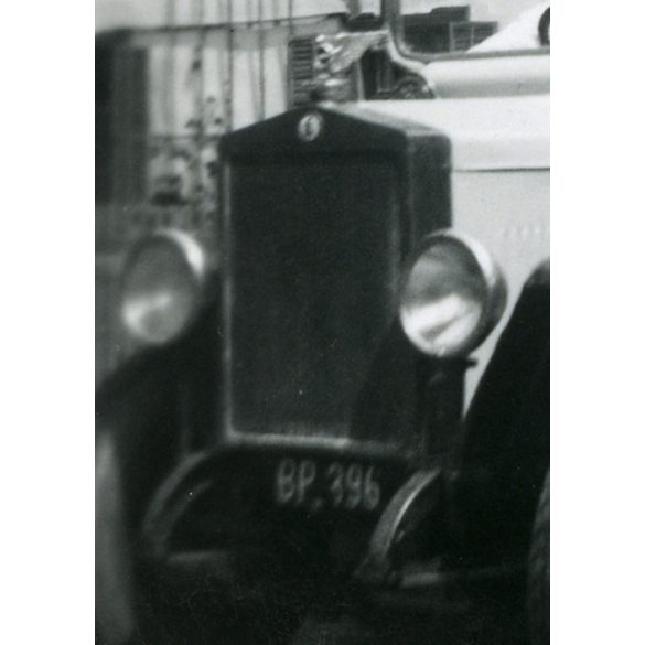Az Osztrák Posta gépkocsija magyar zászlókkal, Ausztria, Minerva autó, jármű, közlekedés, Horthy-korszak, 1930-as évek, Eredeti fotó, papírkép.  