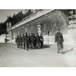 Puskás őrség felvonulása, Orbók István őrparancsnok, testőrség, Budapest, Budai Vár, katona, egyenruha, 1931, 1930-as évek, Horthy-korszak, helytörténet. Eredeti fotó, papírkép.  