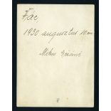 Elegáns nő, Mikus Gézáné a tálalónál, Vác, szobor, szobabelső, 1930, 1930-as évek,  Horthy-korszak, Pest megye, helytörténet. Eredeti fotó, hátulján feliratozott papírkép.  