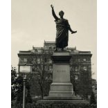 Petőfi Sándor szobra, Budapest, Petőfi tér, Március 15. tér, utcakép, 1938, 1930-as évek. Eredeti fotó, hátulján feliratozott papírkép.   