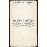 Bülch Ágoston műterme, Pest,  „Nikoletty és anyja”, elegáns nő fiával, előkelő ruhák, 1860-as évek, Eredeti, feliratozott CDV, vizitkártya fotó. 