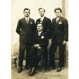 Payka fényképész, Rétság, férfiak ünneplő ruhában, cigaretta, Horthy-korszak, helytörténet, Nógrád megye, 1920-as évek, Eredeti fotó, papírkép.  