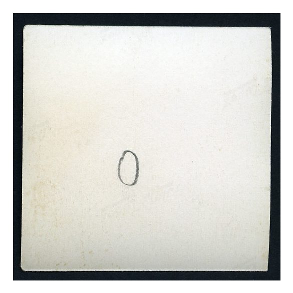  „Hozzámnyúlni tilos”, újszülött a kórházi ágyban vicces felirattal, anya, gyerek, szocializmus, 1960-as évek, Eredeti fotó, papírkép.   